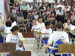 publico, na cerimonia de premiao